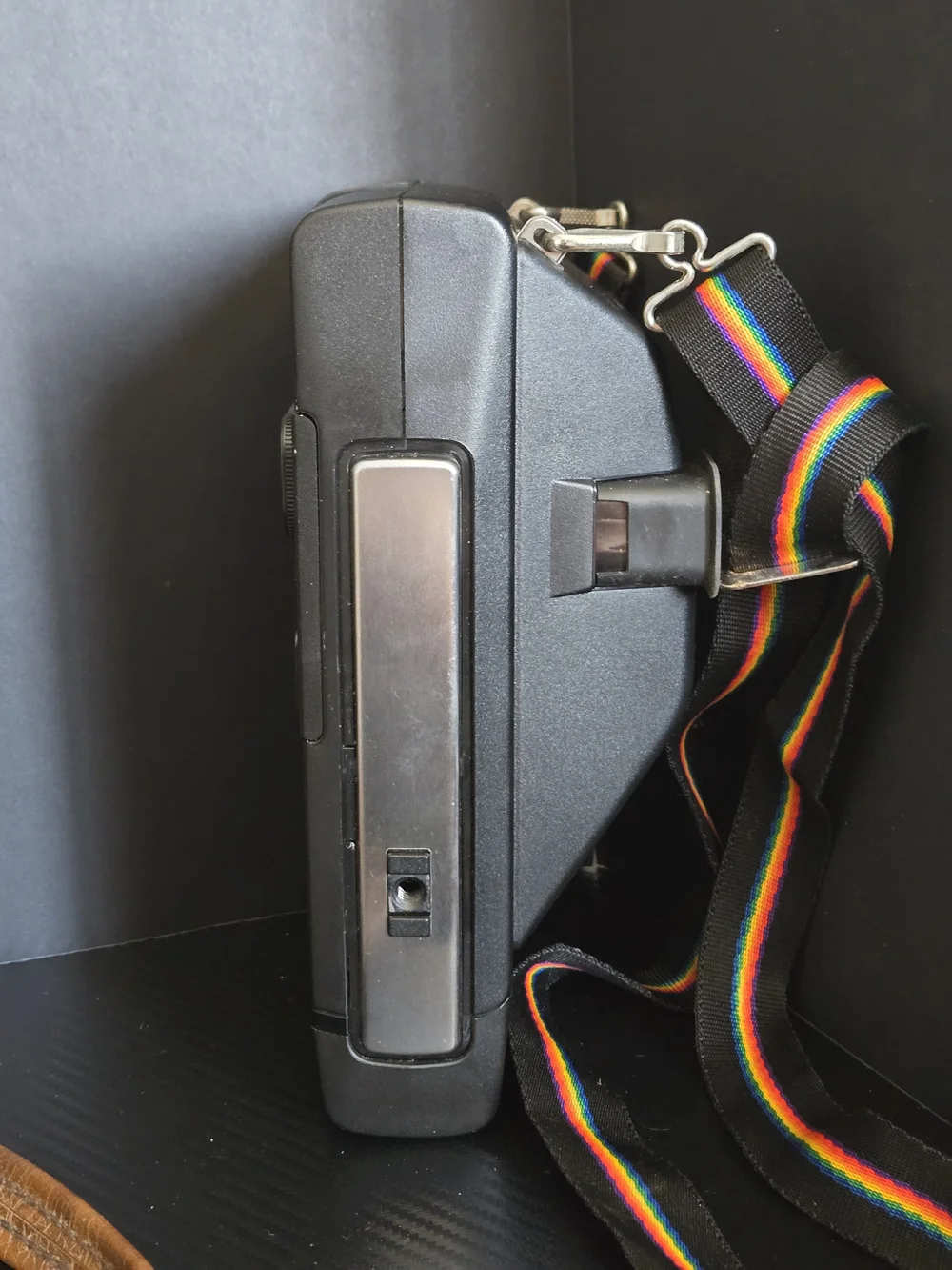 Vintage Kodak Colorburst 250 Instant Camera Polaroid w/Strap & Case UNTESTED